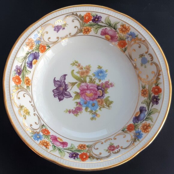 Dresden Flowers Bavaria Germany VTG 1940s Set of 6 Desert Bowls 5 1/8 Diameter - Picture 5 of 14